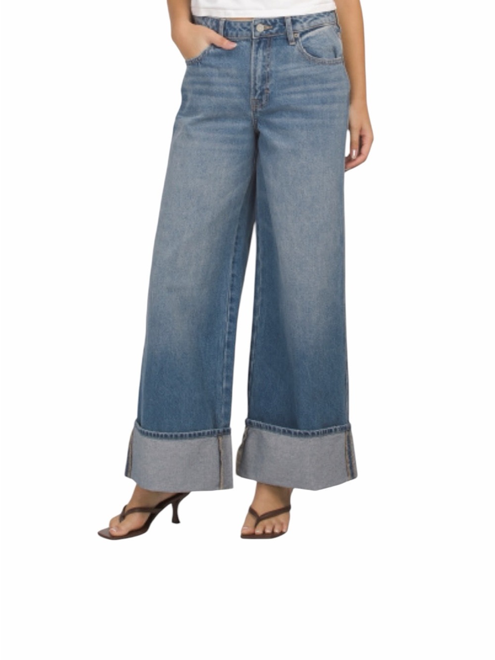 Wide-Leg Cuffed Jeans in Light Blue
